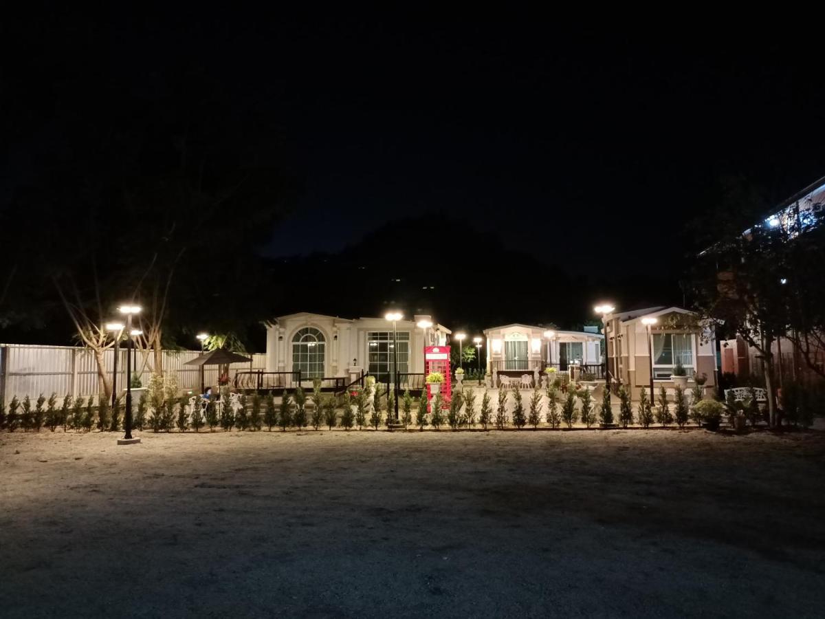 Khaoyaitriplefive Bed and Breakfast Ban Thung Sawang Eksteriør billede