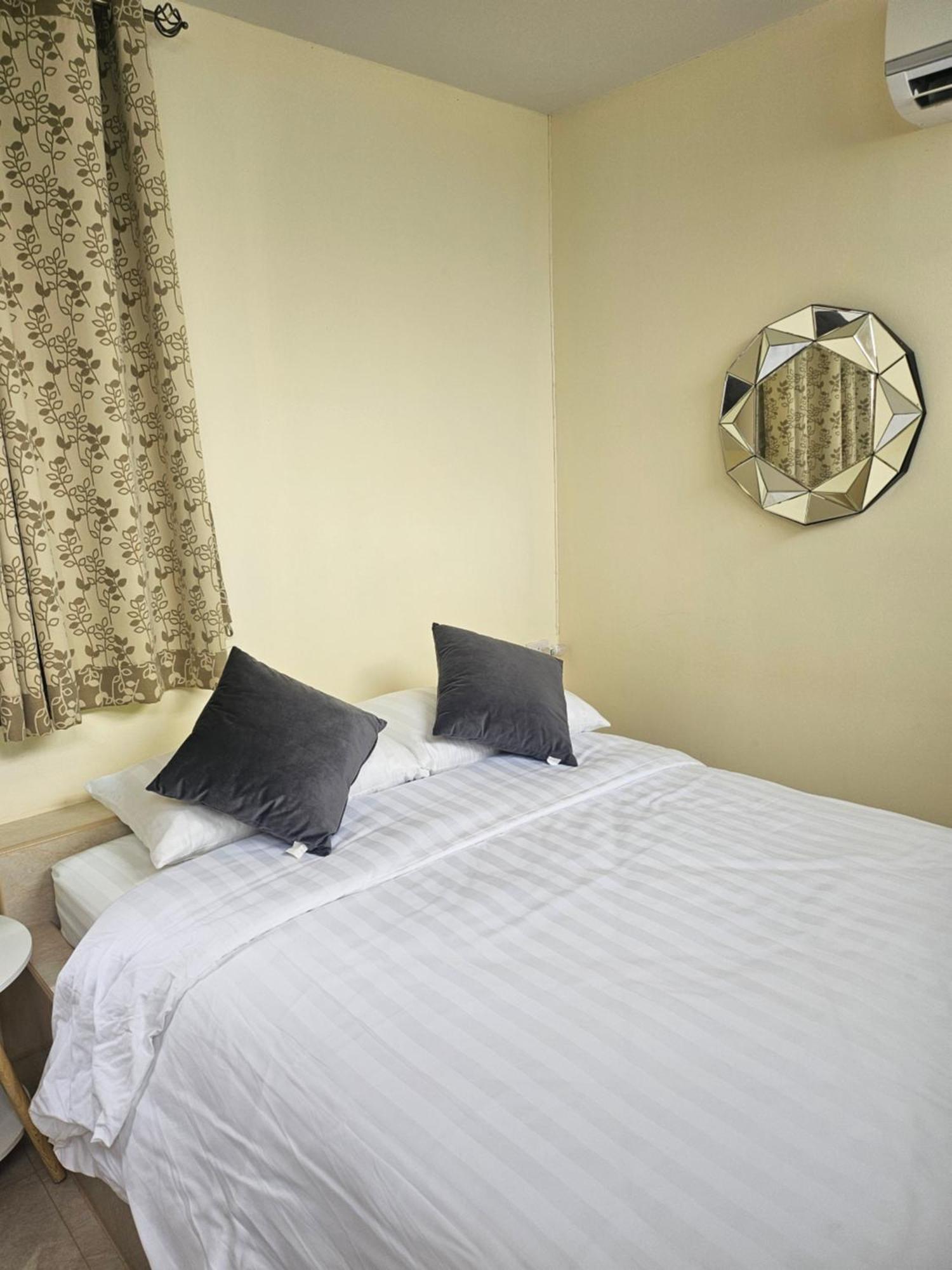 Khaoyaitriplefive Bed and Breakfast Ban Thung Sawang Eksteriør billede