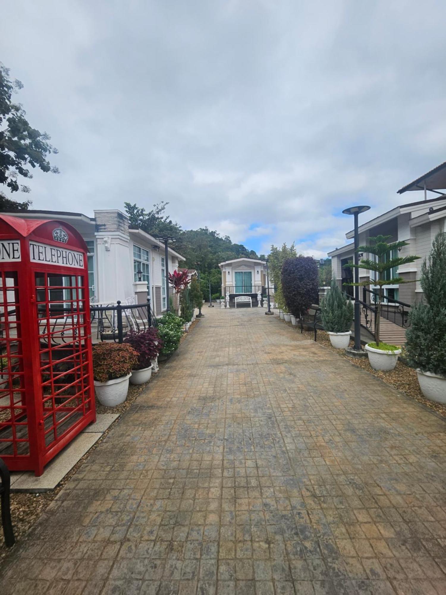 Khaoyaitriplefive Bed and Breakfast Ban Thung Sawang Eksteriør billede